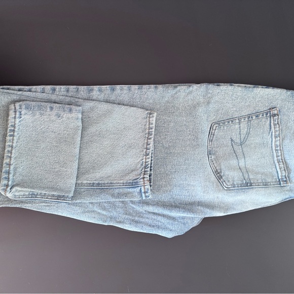 American eagle Light Blue Jeans - Picture 1 of 3
